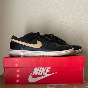 Nike Men’s Dunk Low